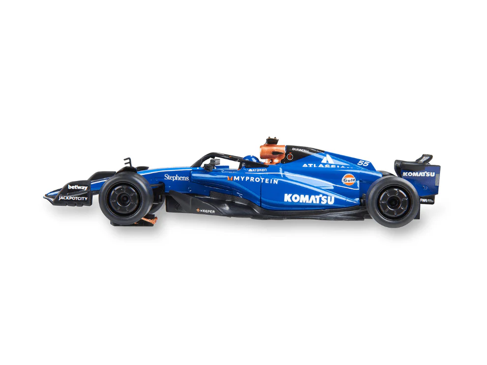 SCX Classic U10587 Formula Grand Prix Slot Car Racing Set Formula 1 - Alonso vs. Sainz Jr. - Image 8